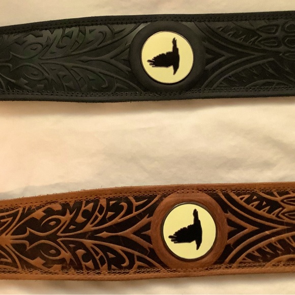 THE RAVEN WORKS WOLF GUITAR STRAPS, LOT OF 2 - Picture 2 of 7